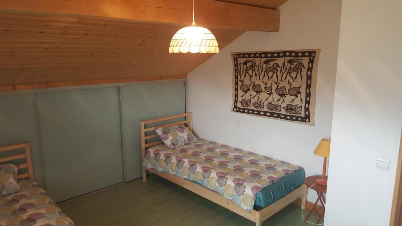 Maison Vinzier Extérieur photo